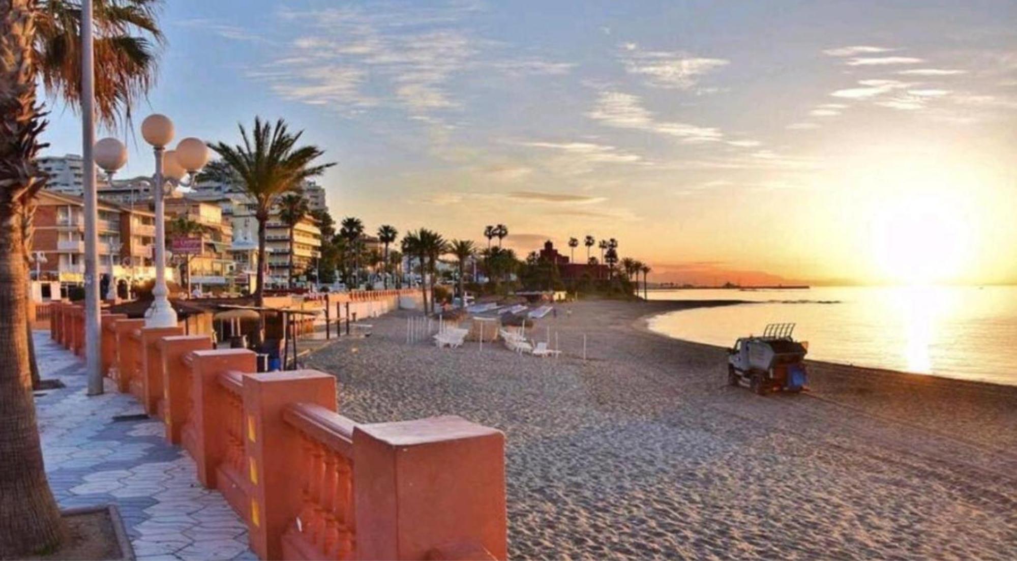 Benalbeach Casa Kito Suite 1ª Línea de playa Benalmádena Exterior foto